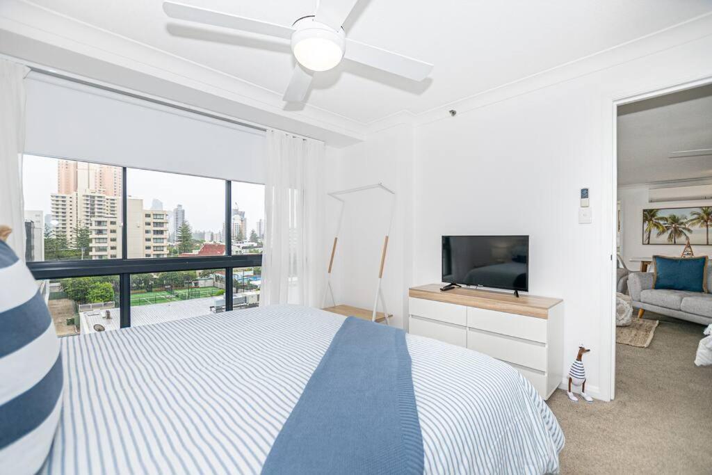 Broadbeach Victoria Square โกลด์โคสต์ ภายนอก รูปภาพ